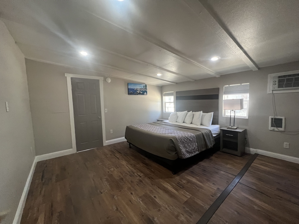 Lake Tahoe Vacations - Apex Inn - Property Image 58