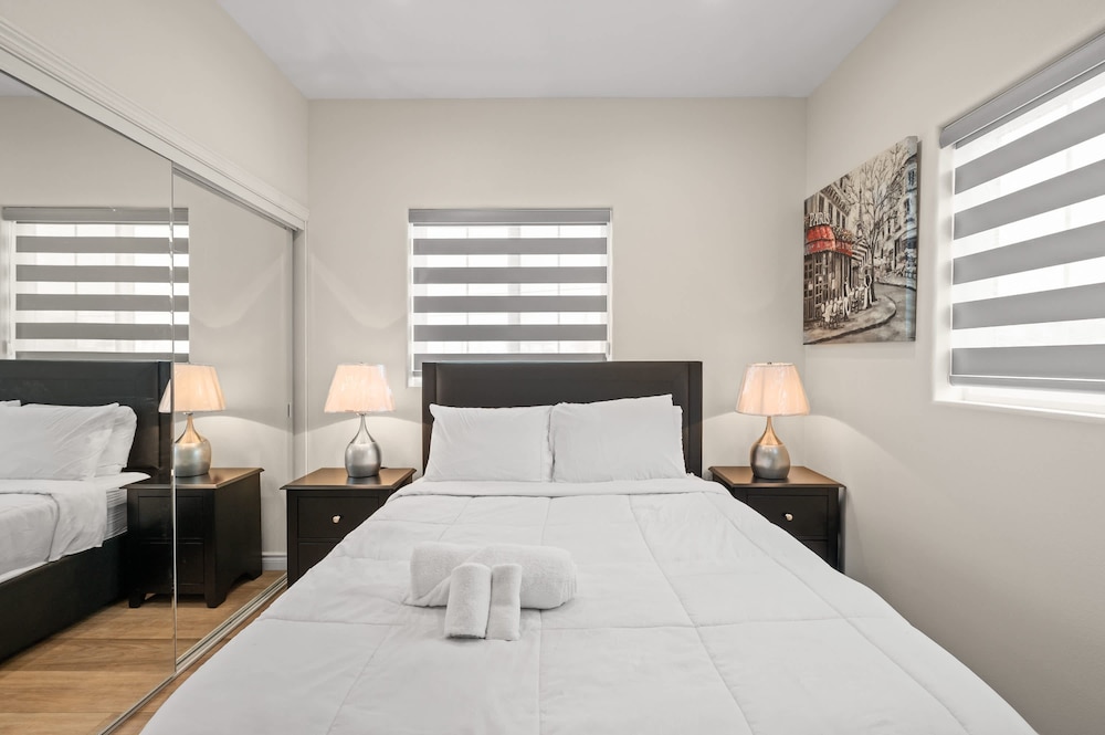Modern Getaway Near Pasadena Dtla