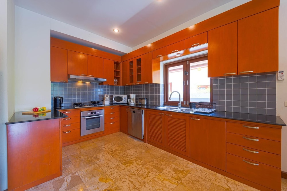 Lovely 3BR Villa in good Location CV3MA