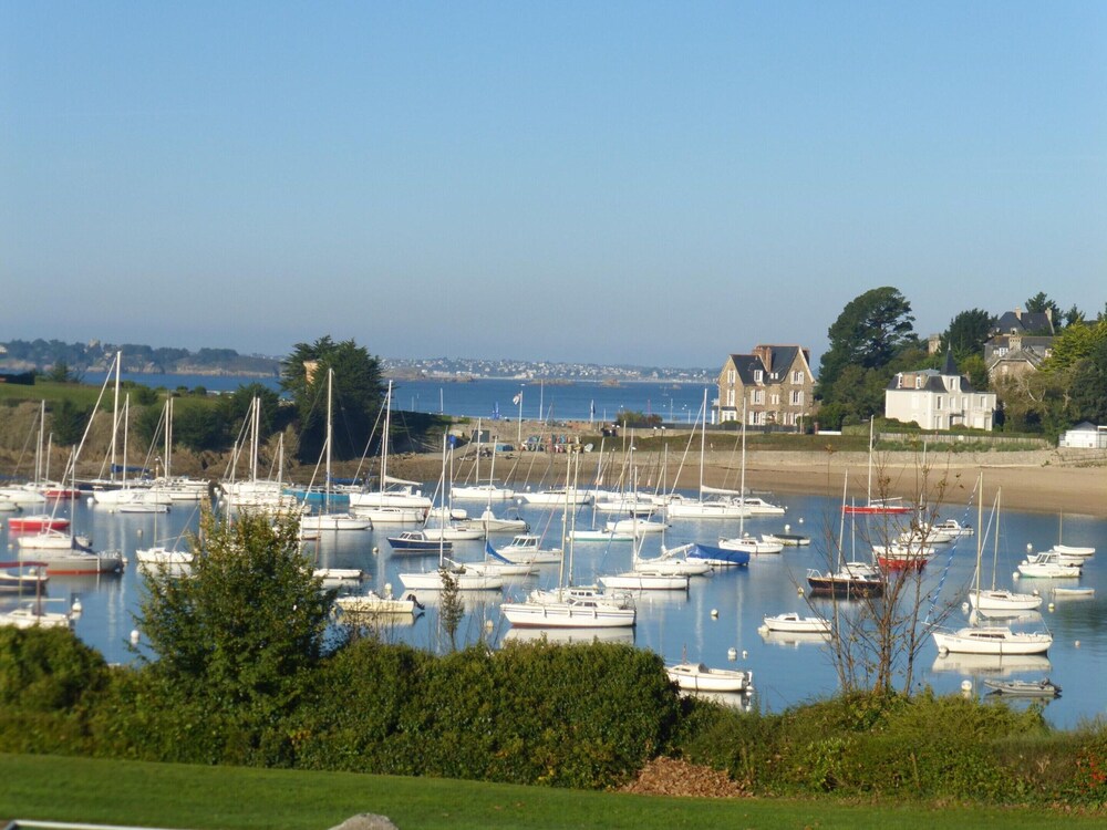 Quiet Duplex Apartment in St Briac sur Mer view 3