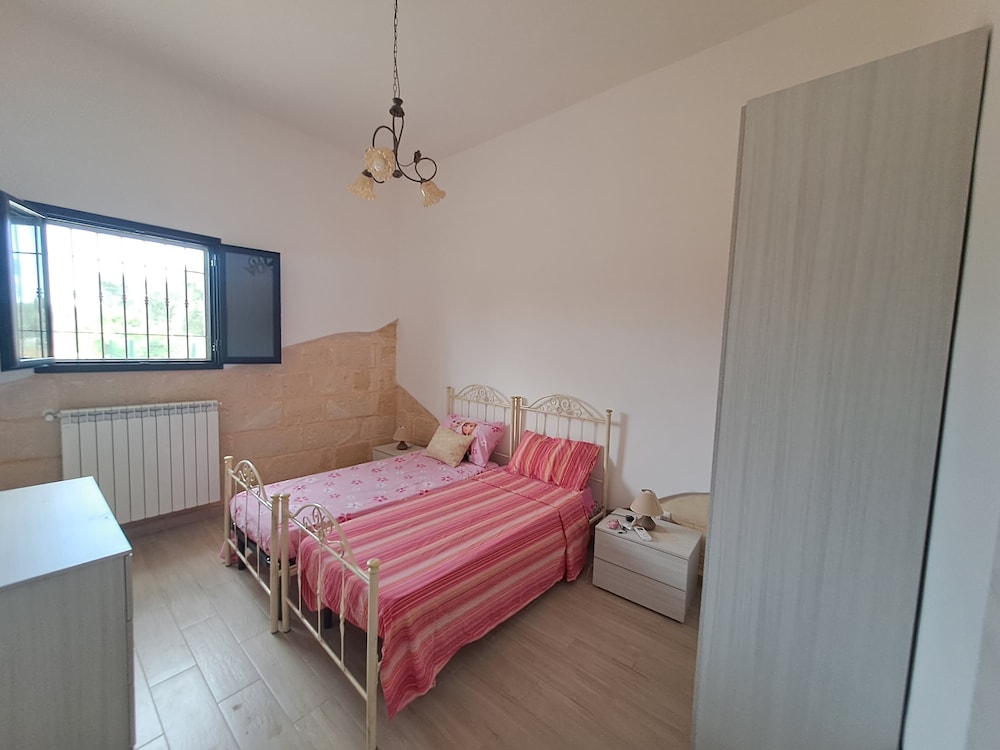 Virginia Country House With Pool Salento Riserva Torre Guaceto Brindisi view 5