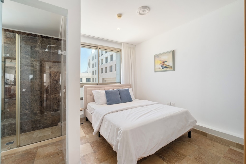 HaCarmel Beach Penthouse by Sea N Rent