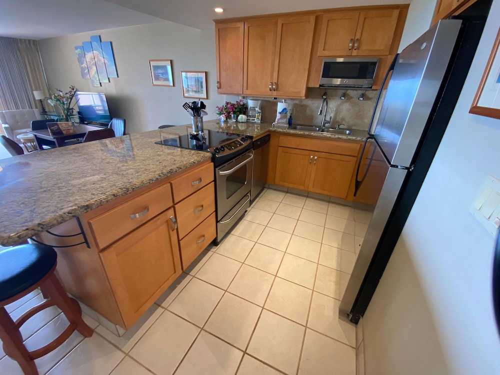 Kahana Villa F405 in Lahaina