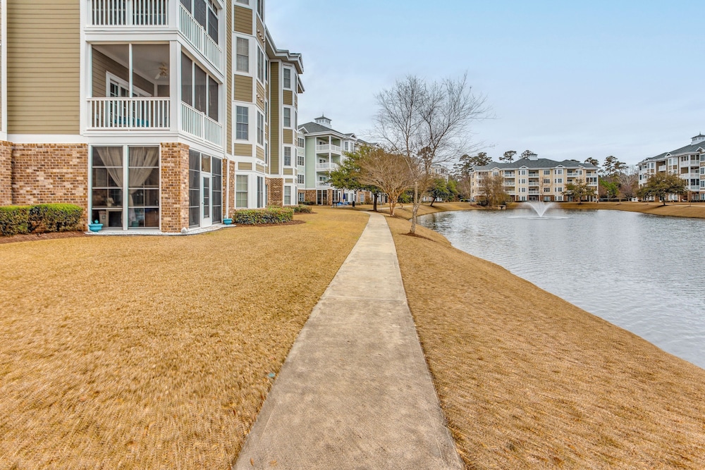 3 Mi to Myrtle Beach: Condo w/ Pool Access