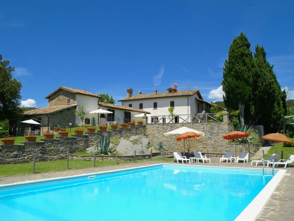 Beautiful Apartment With Panoramic Pool view 2