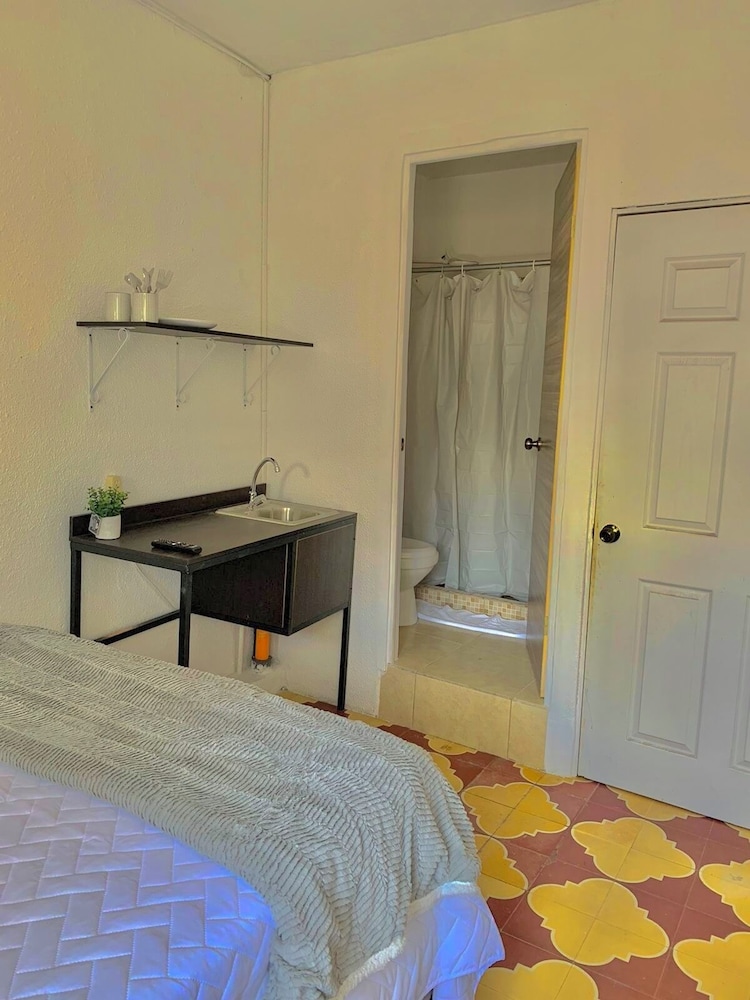 Hostal Urban