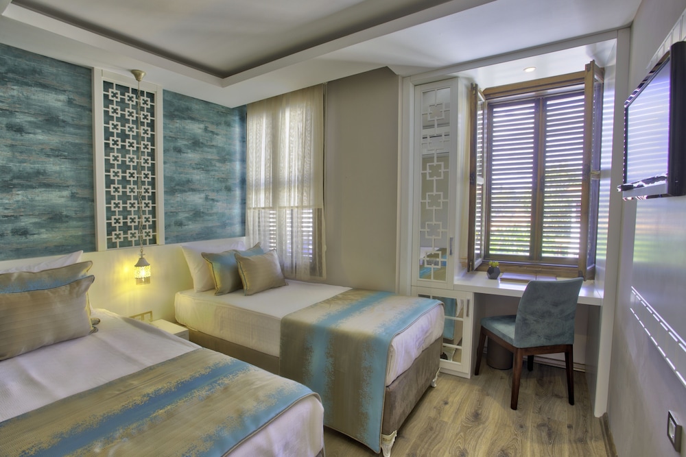 Route Otel Kaleiçi - Image 36