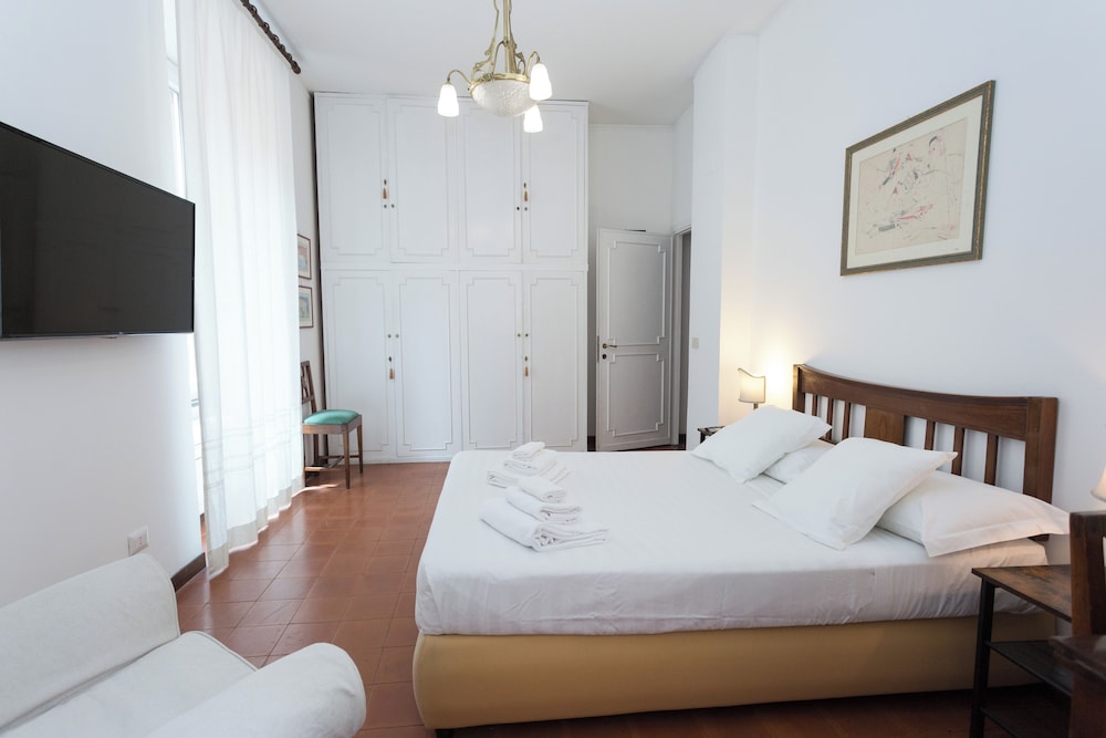 Campo De' Fiori Apartments