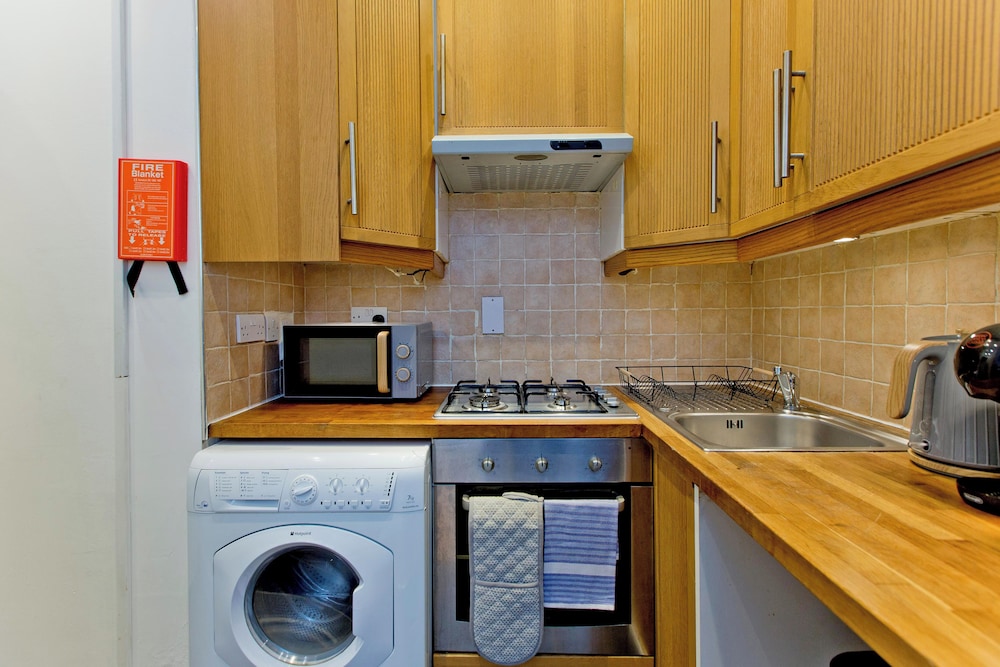 Imperial Earls Court Apartments