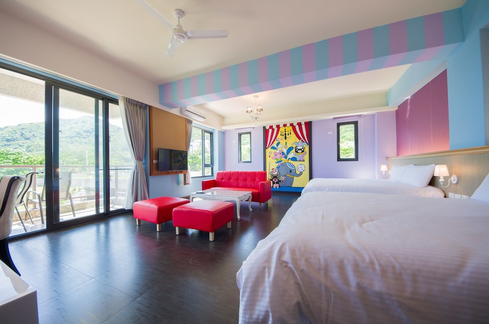 White Spray B&B
