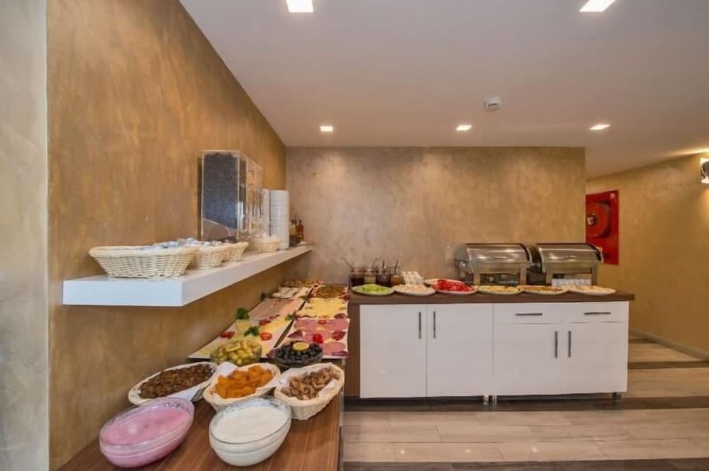 Inntel Hotel Istanbul - Image 41