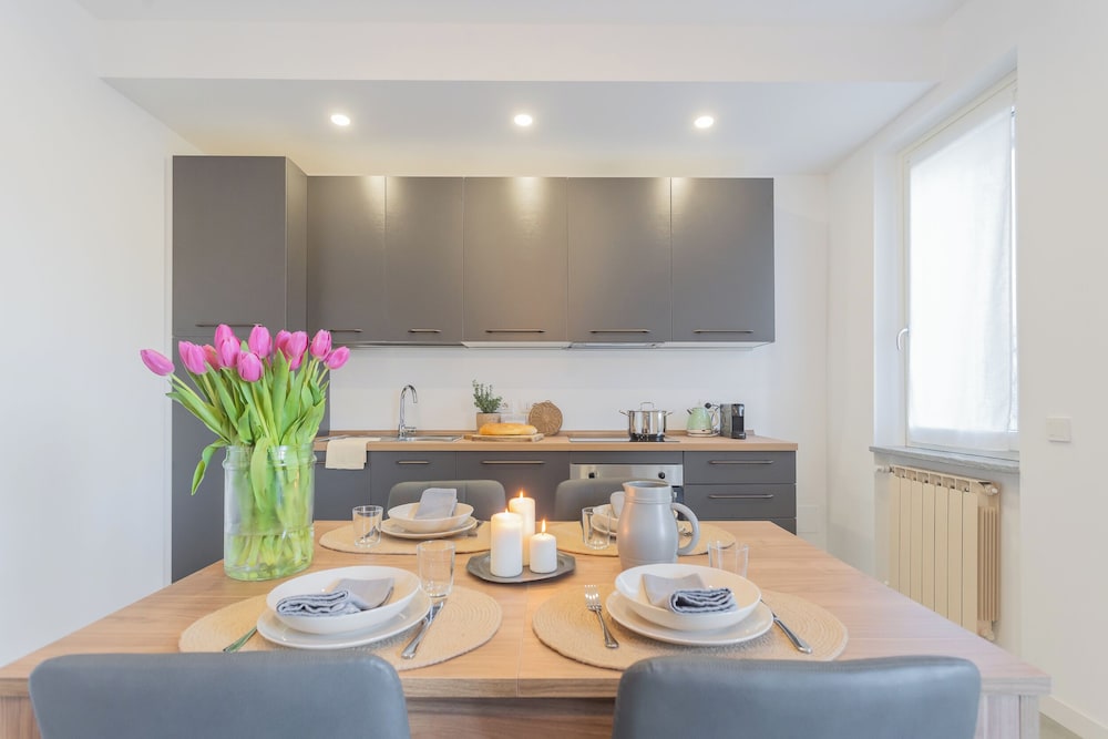 Isola Felice Grandate by Rent all Como
