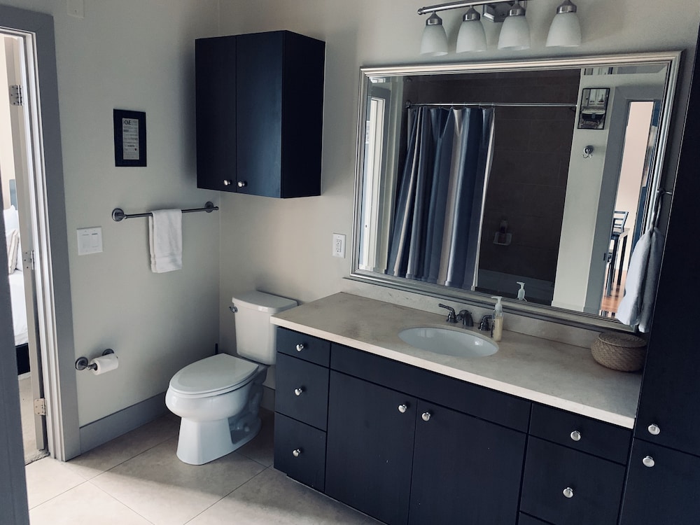 New Lyfe Finest Luxury Apartment