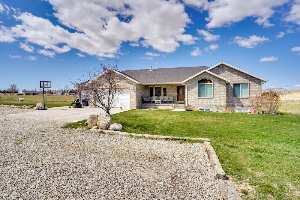 Sterling Home < 2 Mi to Palisade State Park! view 3