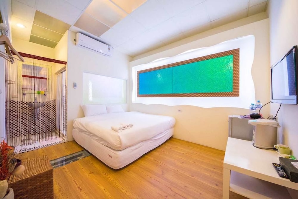 Found Hostel