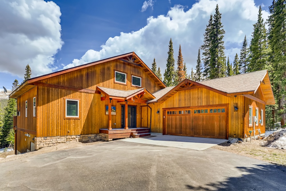 Chalet Elevation