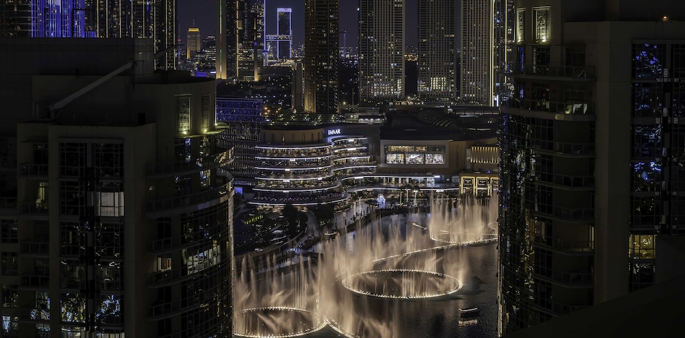 LUX The Burj Khalifa Fountain View Suite