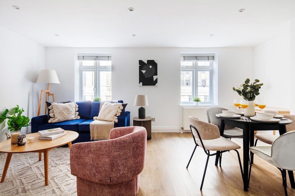 Stylish 1BR in the Heart of Westminster