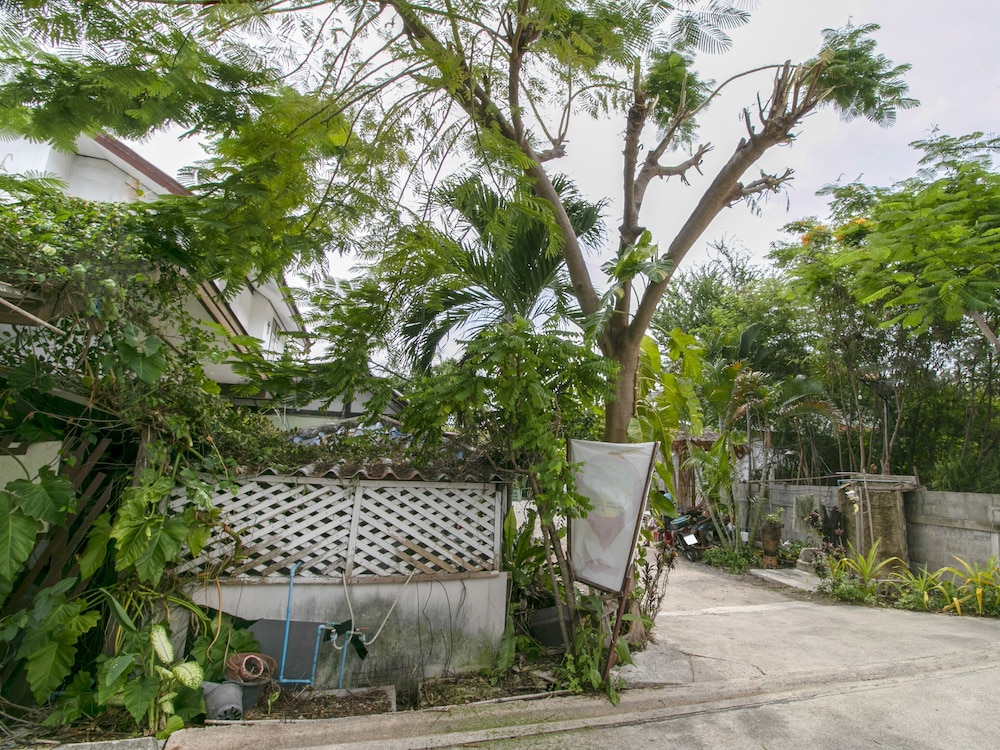 OYO 1095 Toto Beach Hua Hin