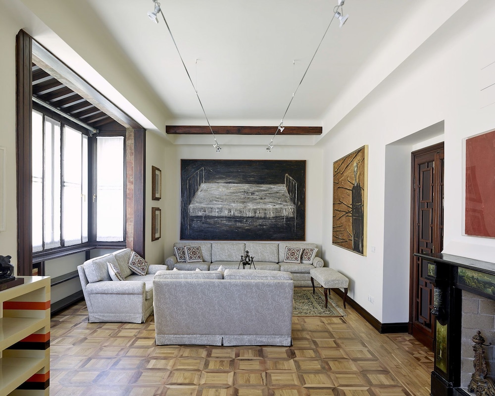 Casa Schirolli
