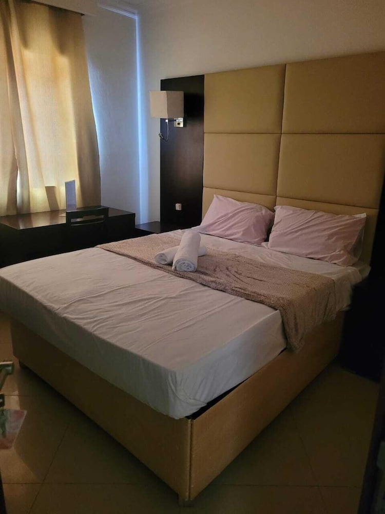 Guest House La Plaza