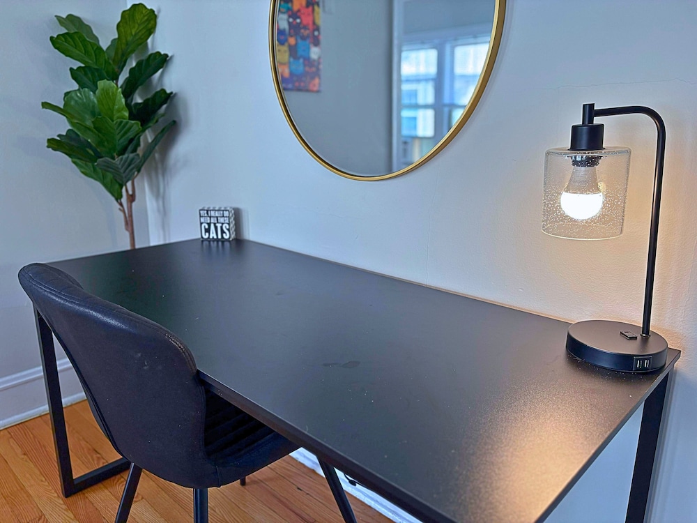 Charming 1BR in Evanston - Hinman B3