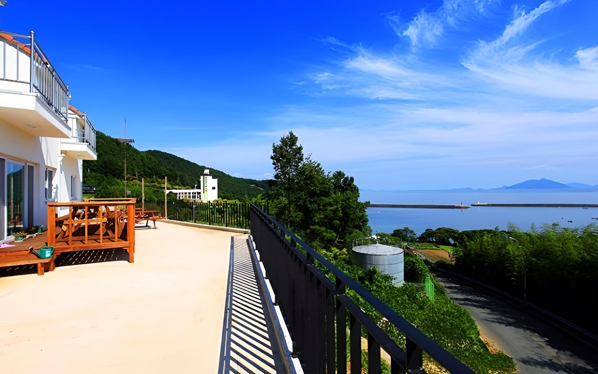 Namhae Gana Pension view 2