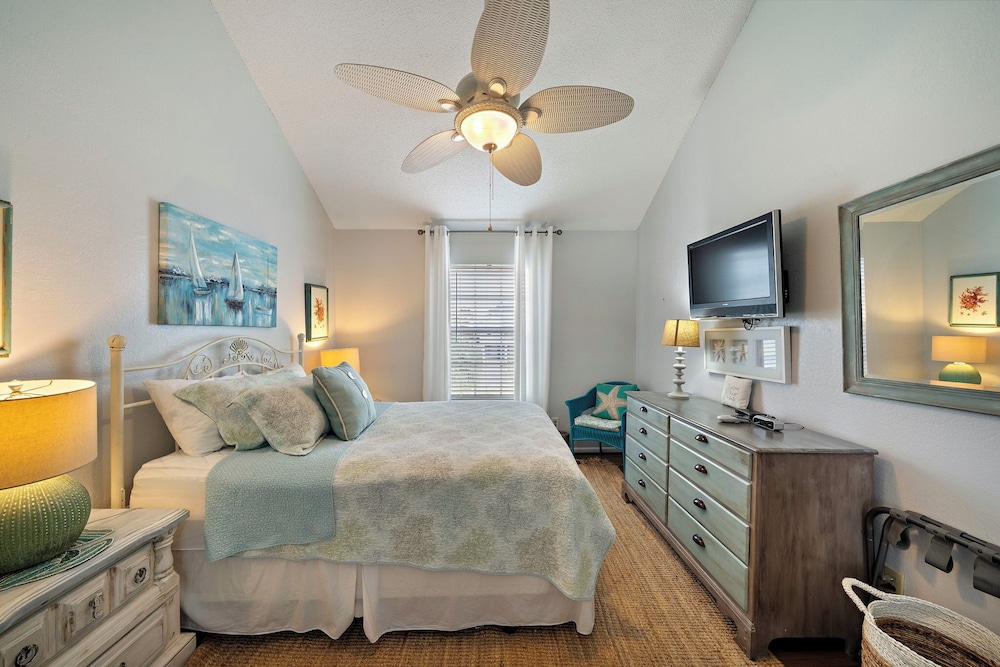 Island Breeze by Ryson Vacation Rentals