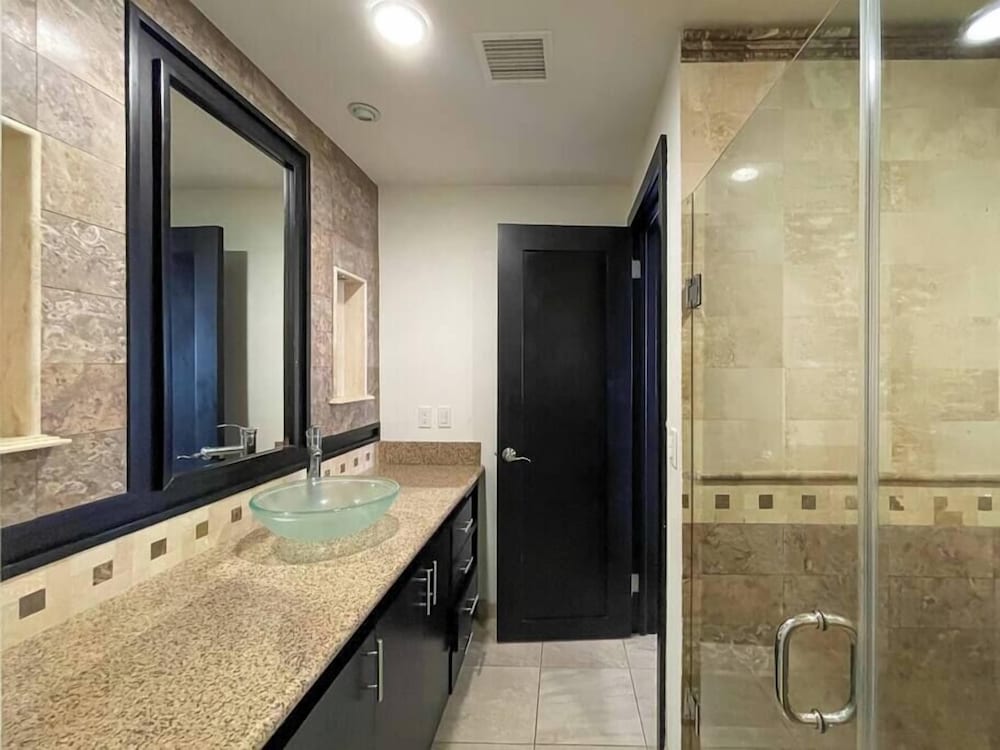 Unwind in a Modern Condo With Stunning View