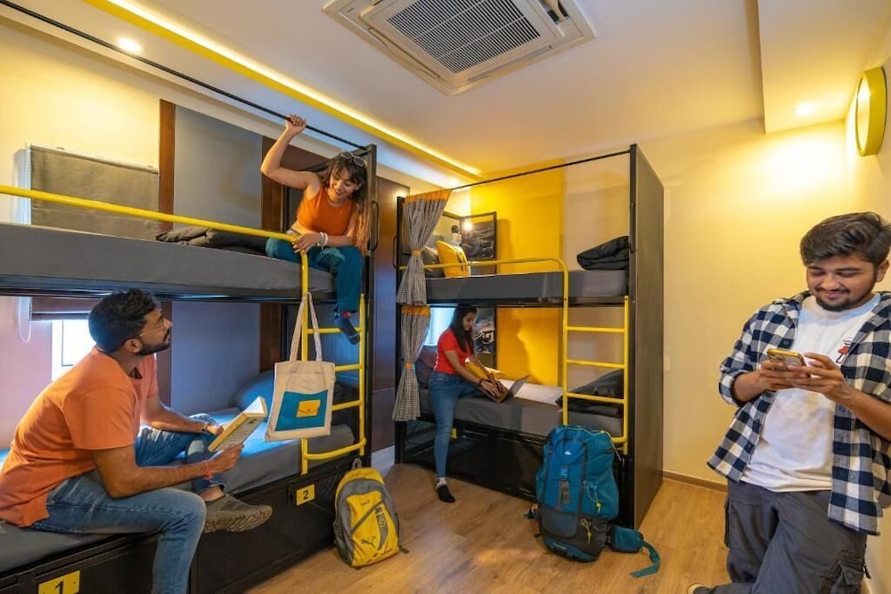 The Hosteller Bangalore, Brigade Road
