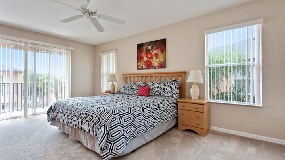Regal Oaks 2713 view 4