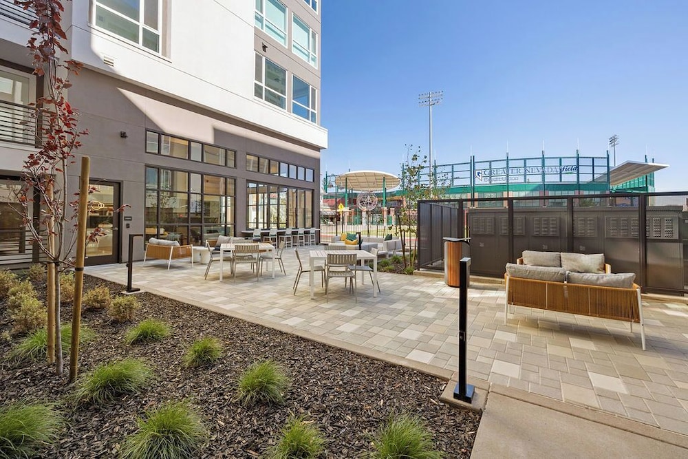 Placemakr Reno