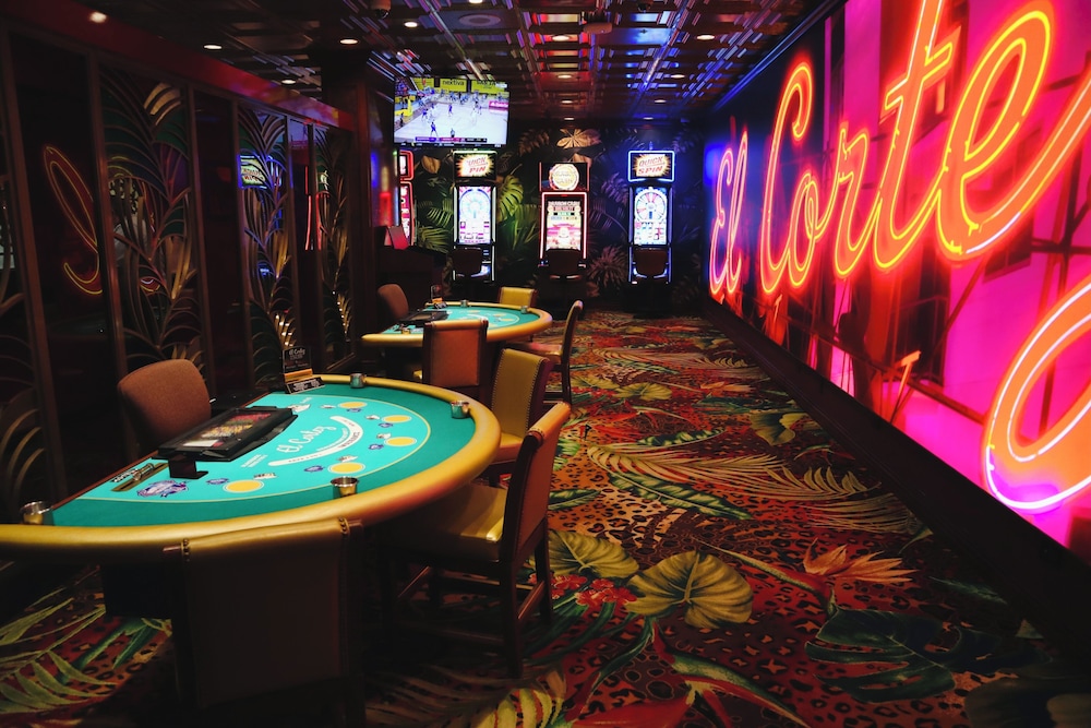 Las Vegas Vacations - El Cortez Hotel and Casino - 21 and Over - Property Image 3