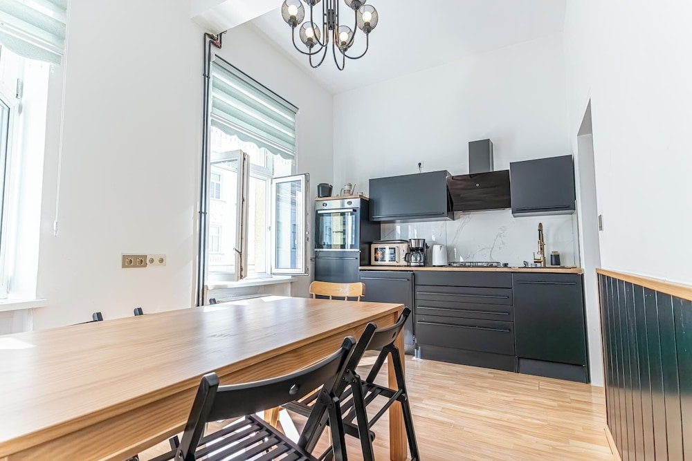 3BR Apt 15min to Landstraße Hub