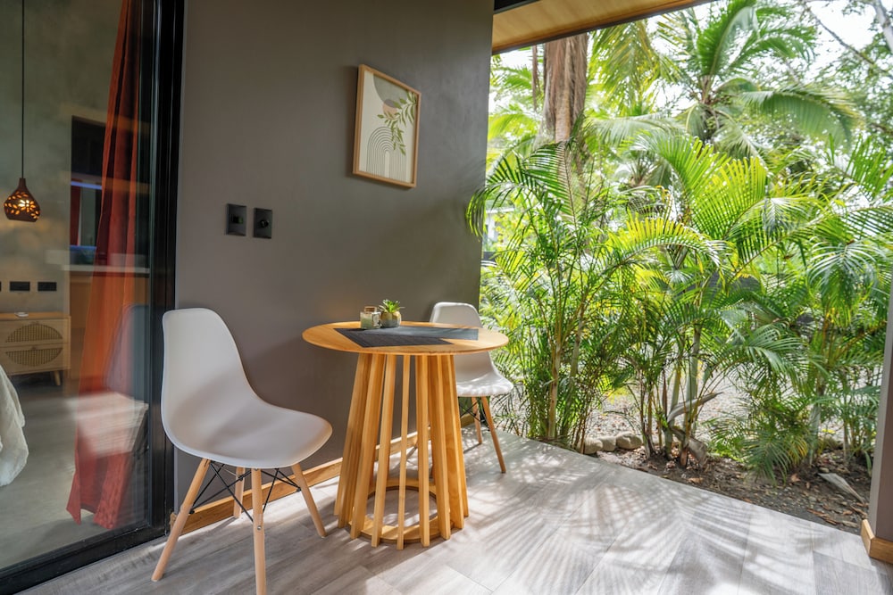 Raya Bungalow
