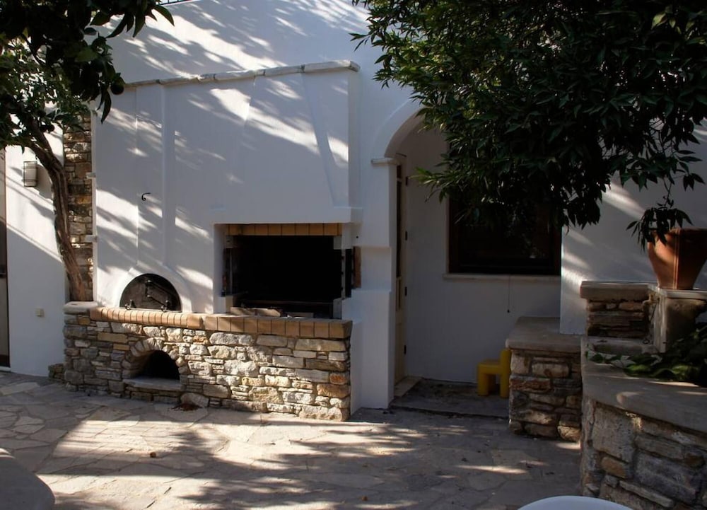 Photo 47