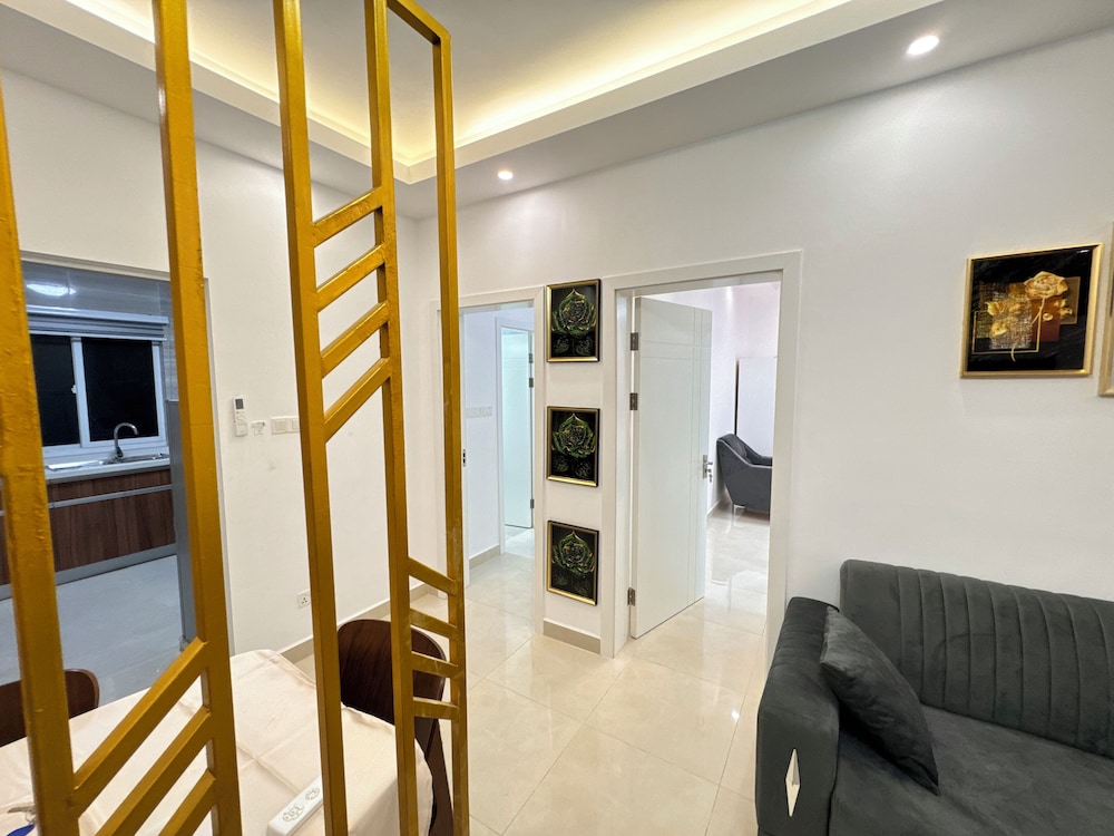 The 401 Apartment