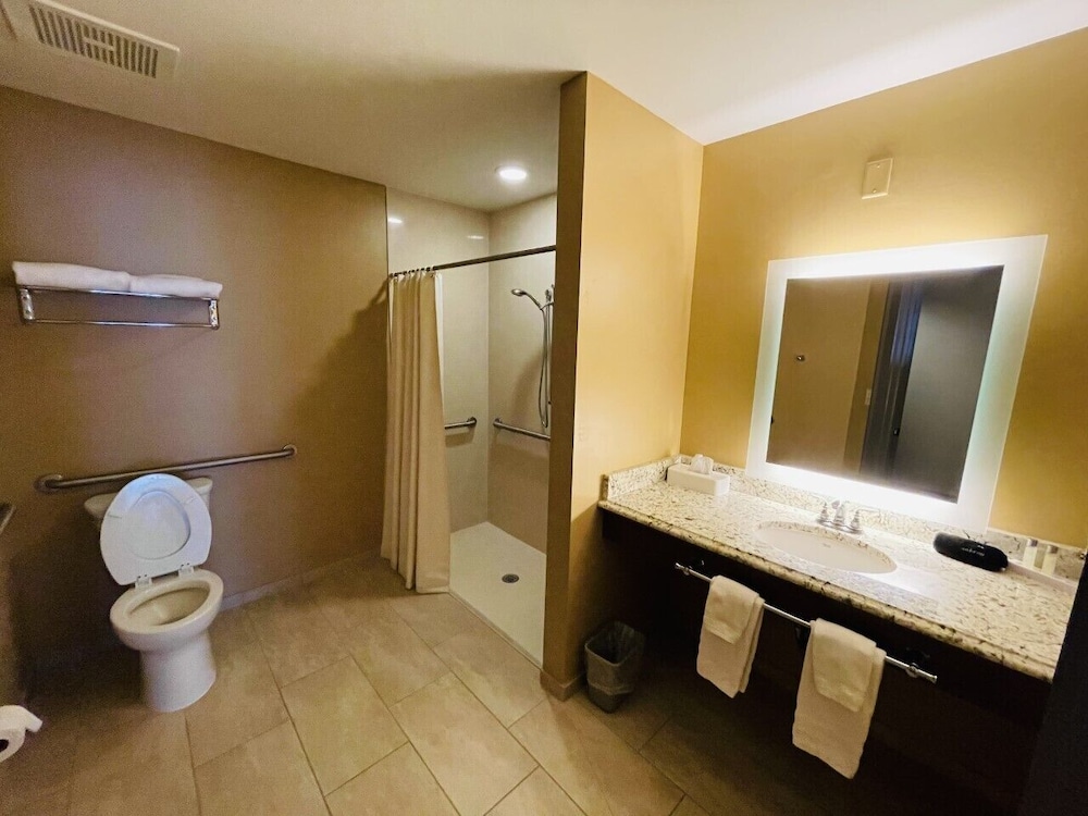 Hotel 27