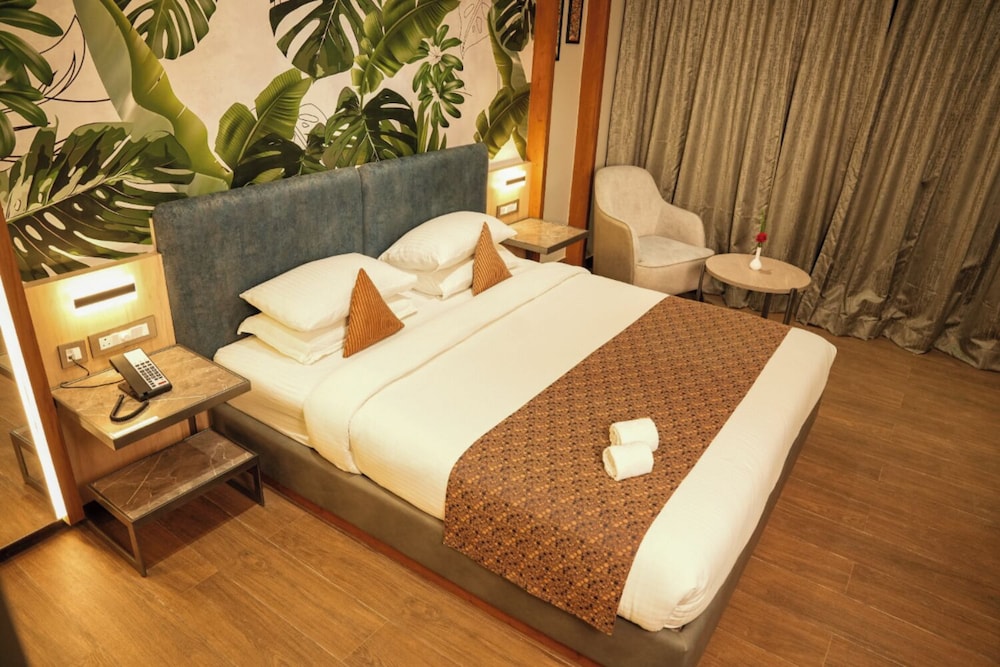 Hotel Menaka Inn Dharwad