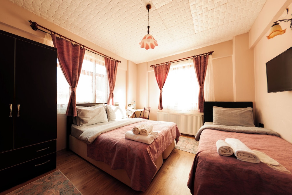 Abant Barış Pension