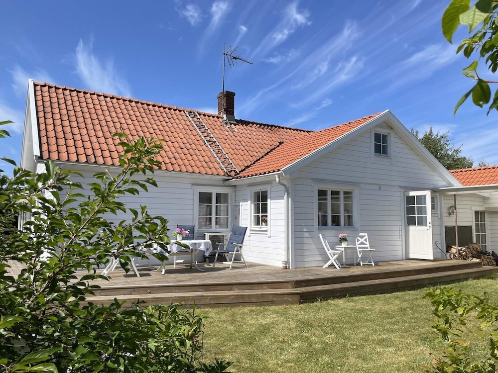 5 Star Holiday Home in Mellbystrand