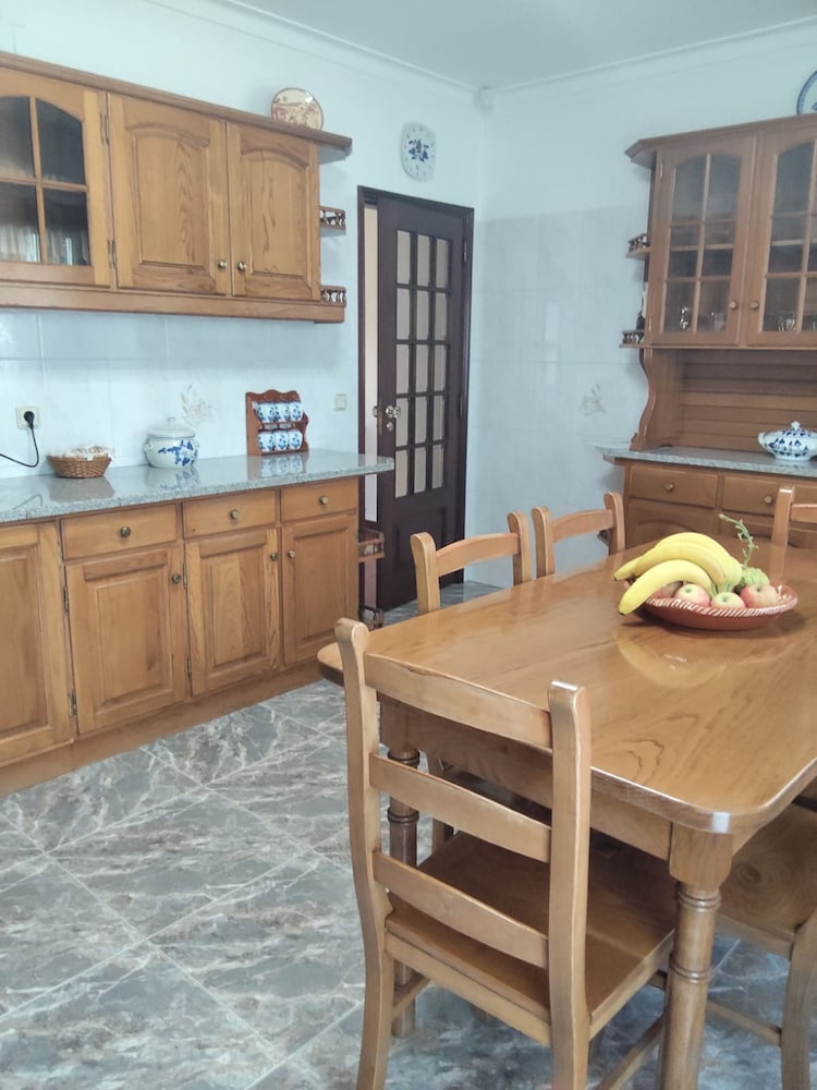 Sweet 3 Bedrooms Terrace Home Close Esposende