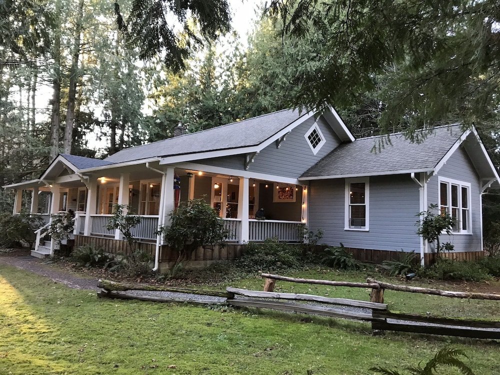 Mountain Meadows Inn