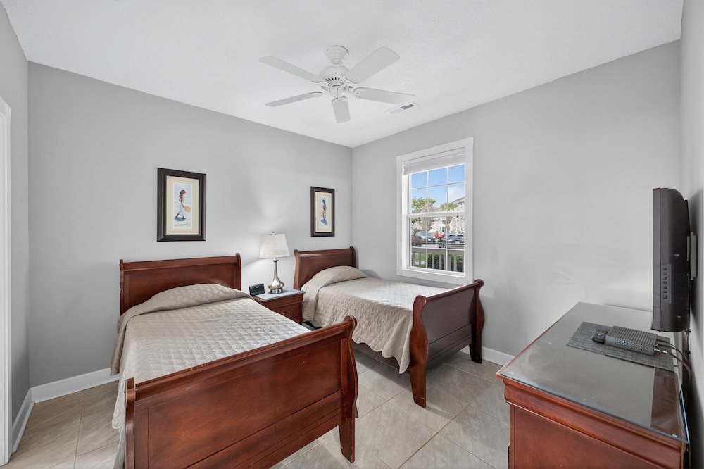 Magnolia Place 4695-102 2 Bedroom Condo