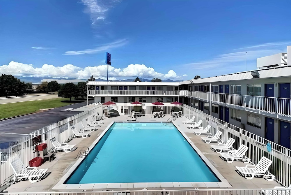 Econo Lodge Midvale