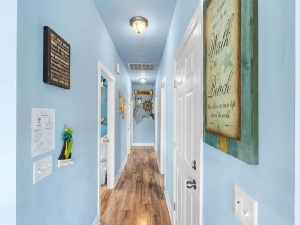 Atlantis Blue - Relaxing Beach Getaway Home Directly Across The Street From Beach Access! 5 Bedroom Home by RedAwning