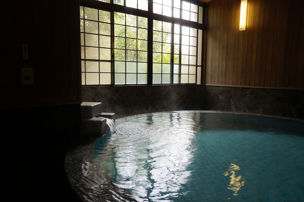 Meisho Sansuien - Yuda Onsen -