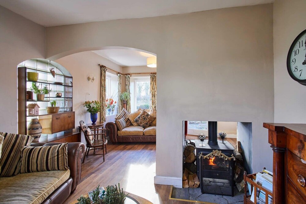 Host Stay Haigh Lodge view 4