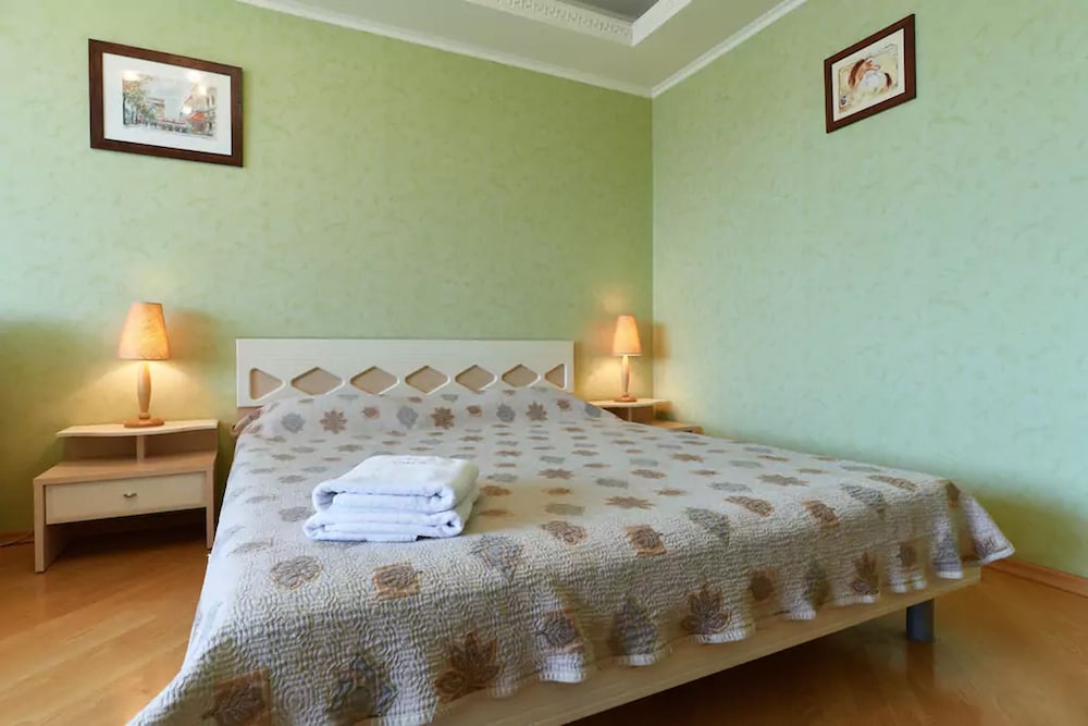 Home-Hotel Evgenia Sverstuka 8 view 2