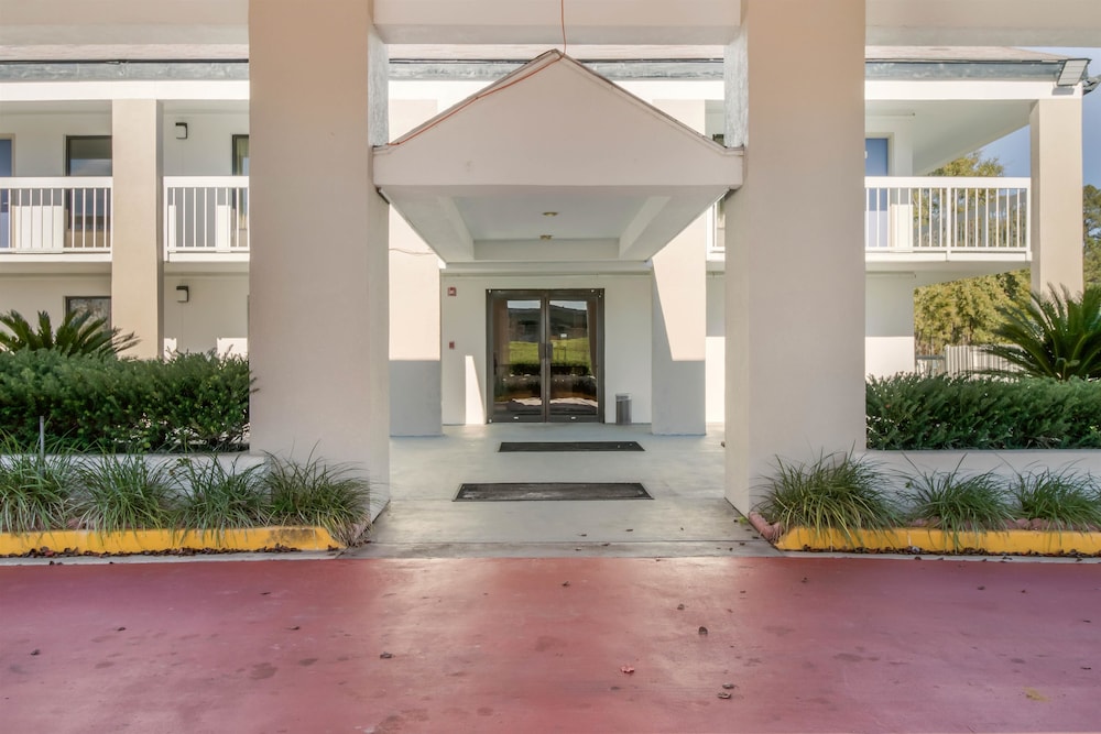 Econo Lodge